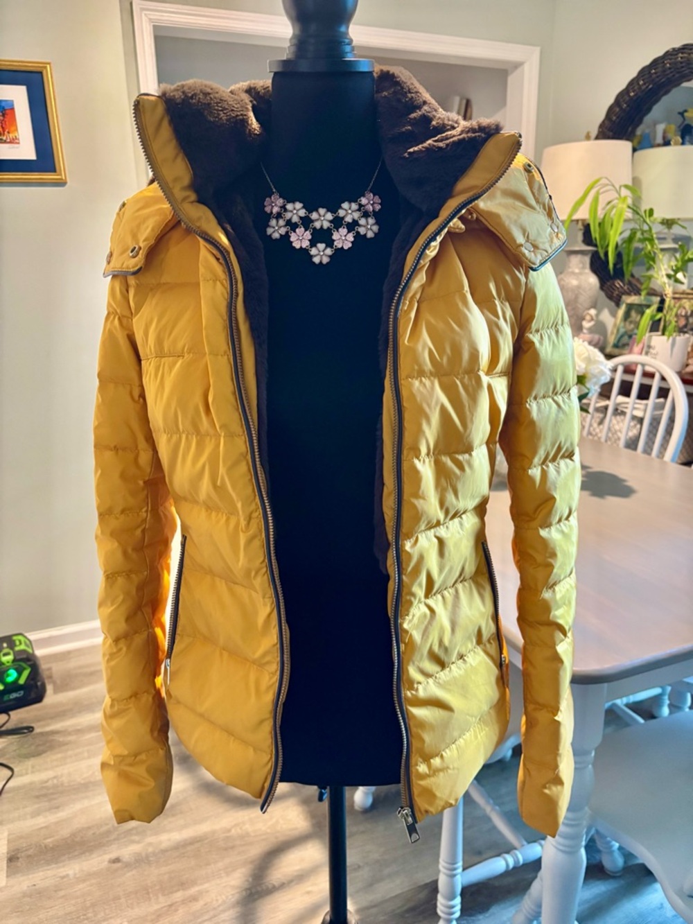 Zara Women’s Yellow Puffer Coat with Hood